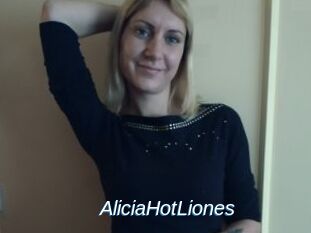 AliciaHotLiones