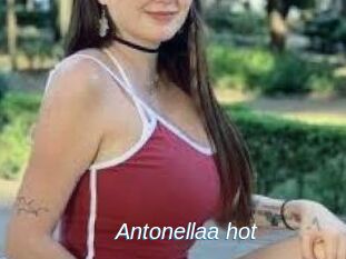 Antonellaa_hot