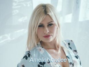 Ameliablondee