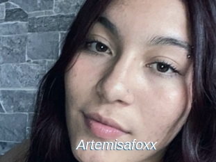 Artemisafoxx