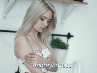 Audreyhornies