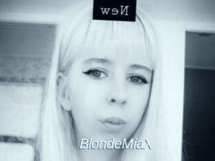 BlondeMiaX