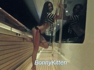 BonnyKitten Ejaculations Féminines