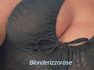 blonderizzorose Ejaculations Féminines