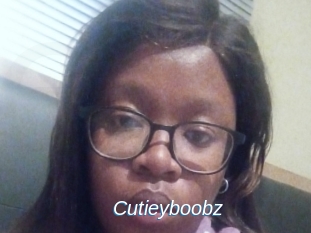 Cutieyboobz