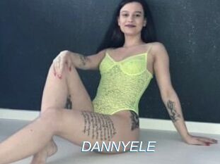DANNYELE Ejaculations Féminines