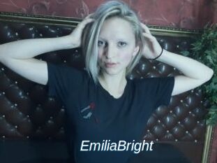 EmiliaBright Ejaculations Féminines