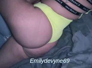Emilydevyne69