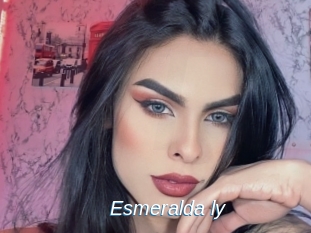 Esmeralda_ly