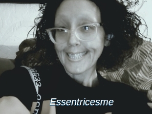Essentricesme