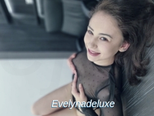 Evelynadeluxe