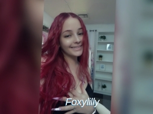 Foxylilly