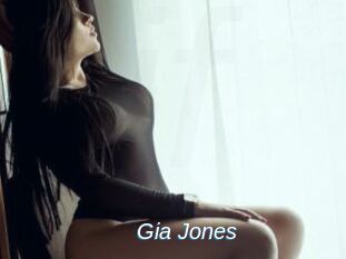 Gia_Jones
