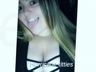 Hurricane_titties Ejaculations Féminines
