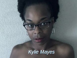 Kylie_Mayes