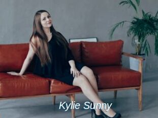 Kylie_Sunny