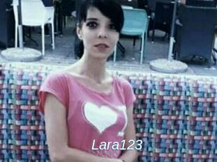 Lara123