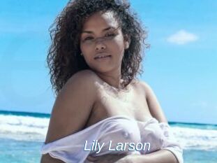 Lily_Larson