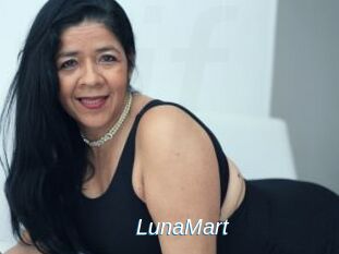 LunaMart