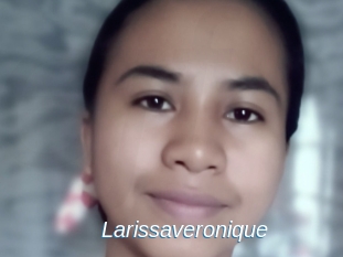 Larissaveronique