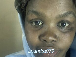 Leandra070
