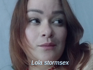 Lola_stormsex