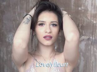 Lovelyfleurr