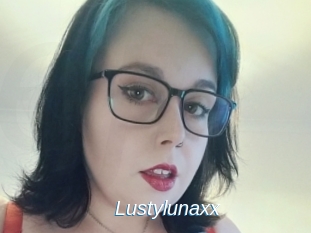 Lustylunaxx