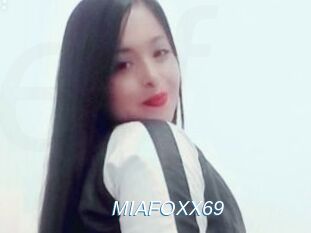 MIAFOXX69
