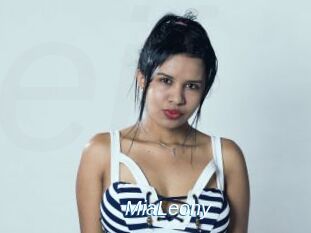 MiaLeony