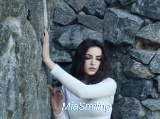 MiaSmiling Ejaculations Féminines