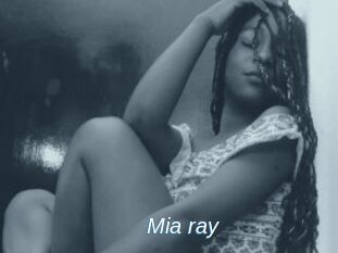 Mia_ray