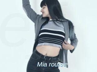 Mia_rousse