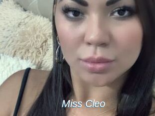 Miss_Cleo