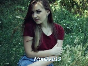 Monikka19