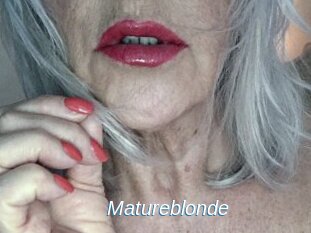 Matureblonde