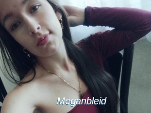 Meganbleid