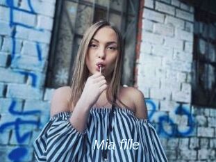 Mia_fille