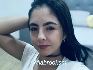Miabrooksm