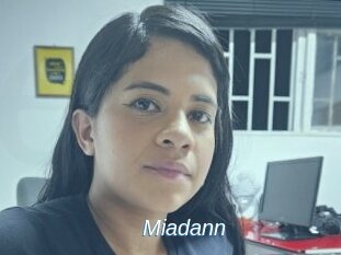 miadann Ejaculations Féminines