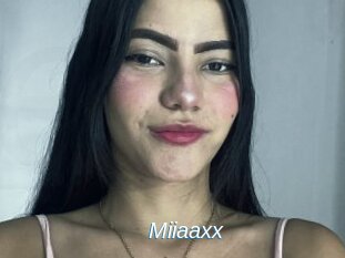 Miiaaxx
