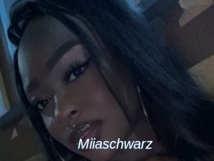 Miiaschwarz