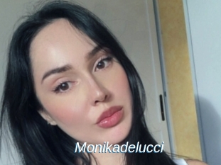 monikadelucci Ejaculations Féminines
