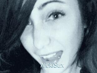 NickiSux Ejaculations Féminines
