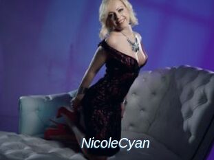 NicoleCyan Ejaculations Féminines