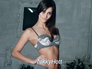 NikkyHott