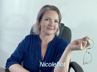 nicolehot Ejaculations Féminines