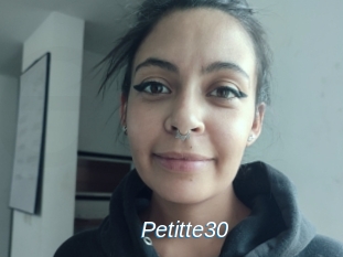 Petitte30