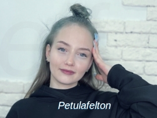 Petulafelton