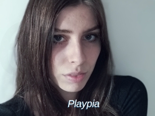 Playpia